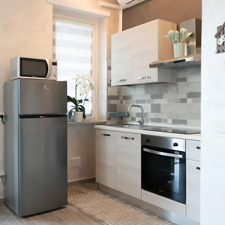 Rayan Apartment