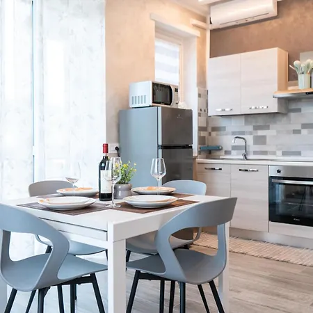 Appartamento Rayan,Alba Langhe Ac Parcheggio Wifi Appartement *